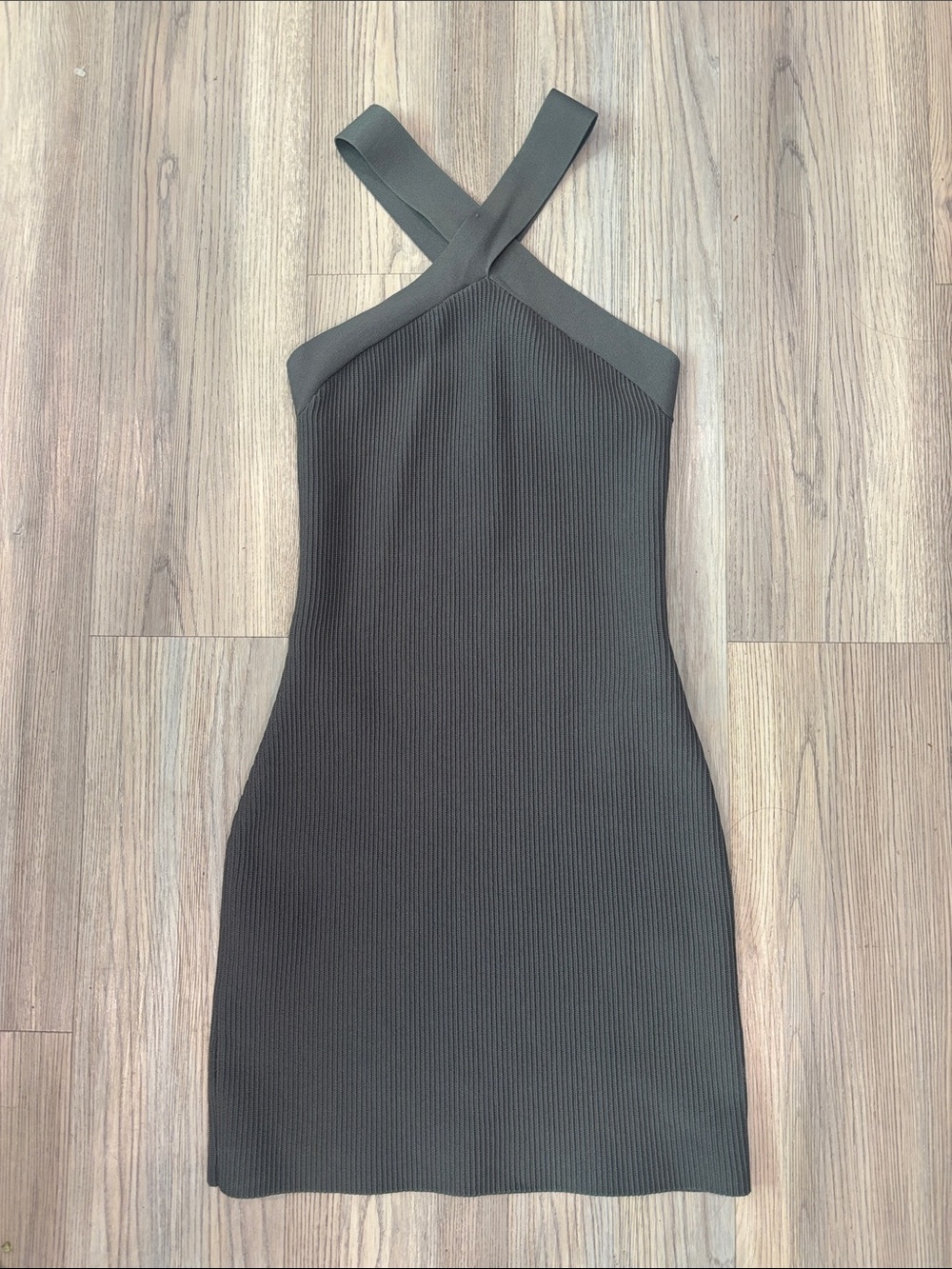 Aritzia Babaton Sculpt Knit Criss Cross Halter Dress